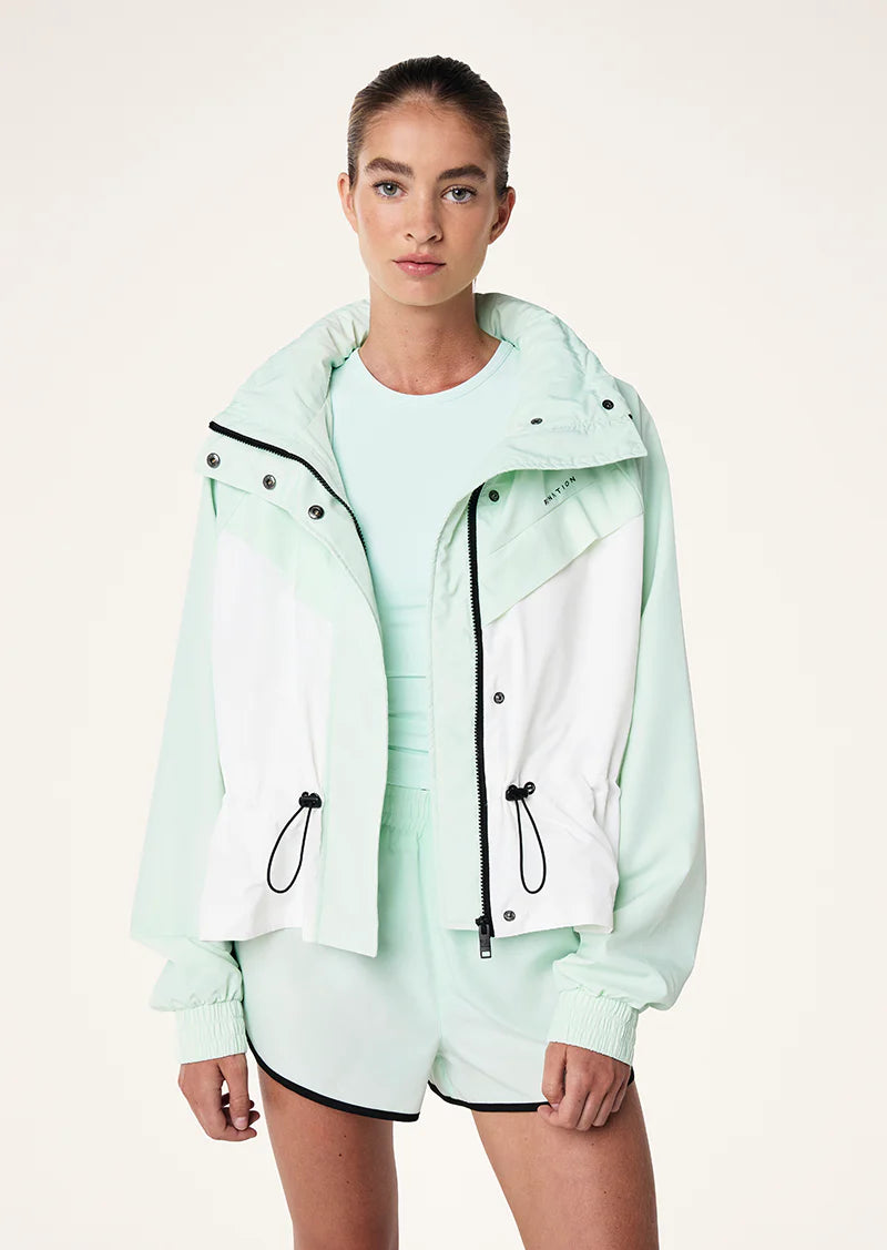 Shelter jacket in hint of mint